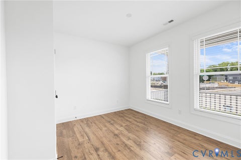 Tiny photo for 652 Overby Bend Road, Richmond, VA 23222 (MLS # 2628613)