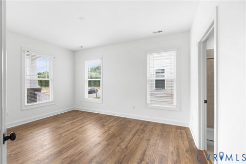 Tiny photo for 652 Overby Bend Road, Richmond, VA 23222 (MLS # 2628613)