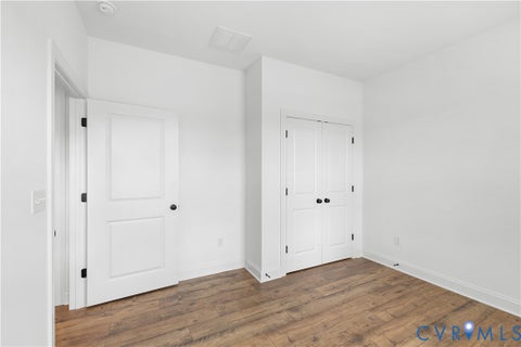 Tiny photo for 652 Overby Bend Road, Richmond, VA 23222 (MLS # 2628613)