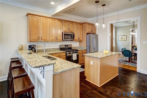 Tiny photo for 617 N 31st Street, Richmond, VA 23223 (MLS # 2605728)