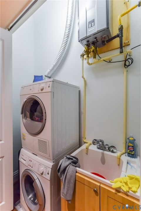 Tiny photo for 105 E Broad Street #2B, Richmond, VA 23219 (MLS # 2605844)