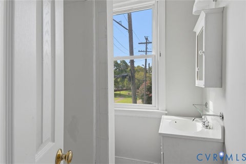 Tiny photo for 618 Albemarle Street, Richmond, VA 23220 (MLS # 2620068)
