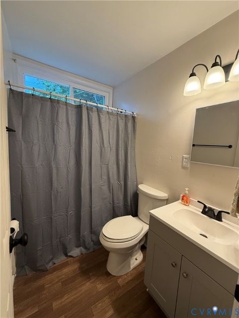 Tiny photo for 105 Gravatt Avenue, Nottoway, VA 23824 (MLS # 2531805)