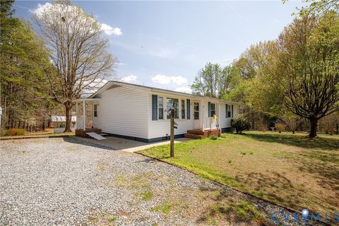 Photo of 17012 Coatesville Road, Beaverdam, VA 23015 (MLS # 2608382)