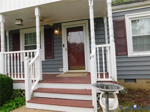 Tiny photo for 7 Huntsman Road, Sandston, VA 23150 (MLS # 2627903)