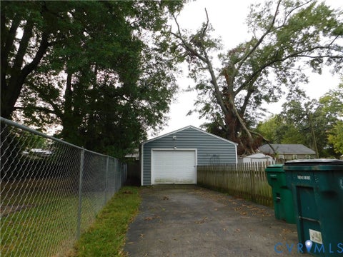 Tiny photo for 7 Huntsman Road, Sandston, VA 23150 (MLS # 2627903)