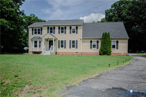 Photo of 6807 Gatebridge Place, North Chesterfield, VA 23234 (MLS # 2615525)