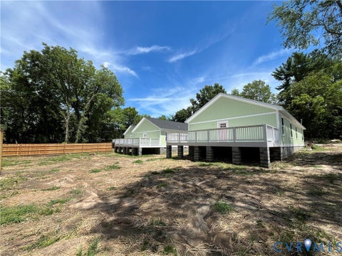Tiny photo for 609 Cameron Street, Petersburg, VA 23803 (MLS # 2617339)