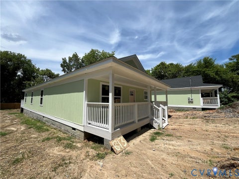 Tiny photo for 609 Cameron Street, Petersburg, VA 23803 (MLS # 2617339)