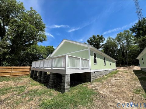 Tiny photo for 609 Cameron Street, Petersburg, VA 23803 (MLS # 2617339)