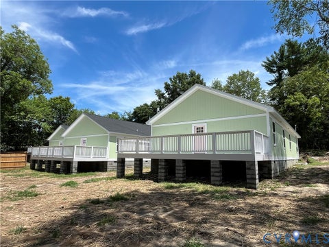 Tiny photo for 609 Cameron Street, Petersburg, VA 23803 (MLS # 2617339)