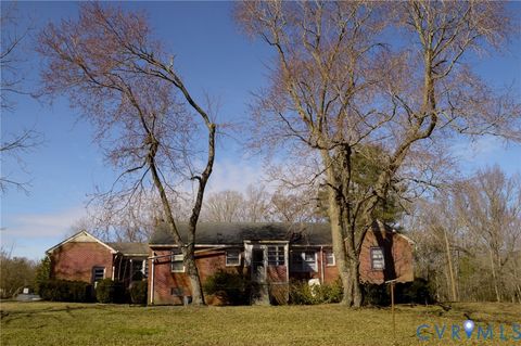 Tiny photo for 2500 Maidens Road, Powhatan, VA 23139 (MLS # 2604061)