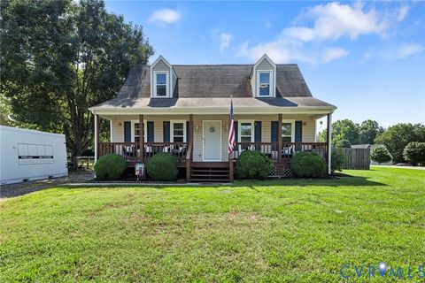 Photo of 7060 Ann Cabell Court, Mechanicsville, VA 23111 (MLS # 2618670)