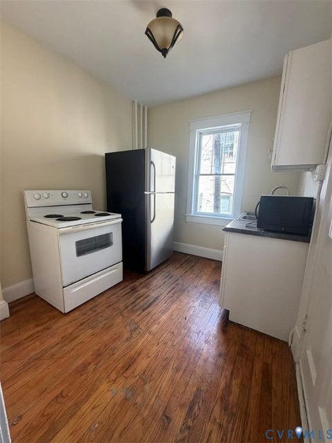 Tiny photo for 1003 Bank Street, Hopewell, VA 23860 (MLS # 2617073)
