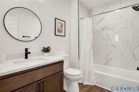 Tiny photo for 915 High Pearl Street, Petersburg, VA 23803 (MLS # 2605704)