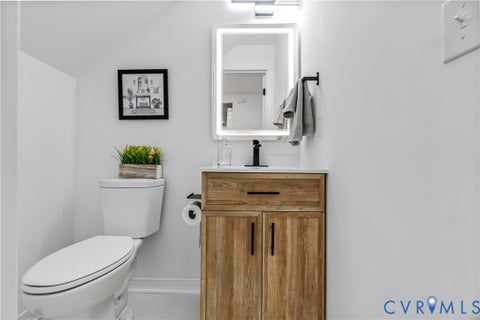 Tiny photo for 223 S Crater Road, Petersburg, VA 23803 (MLS # 2628217)