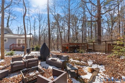 Tiny photo for 6000 Pine Road, New Kent, VA 23141 (MLS # 2602939)