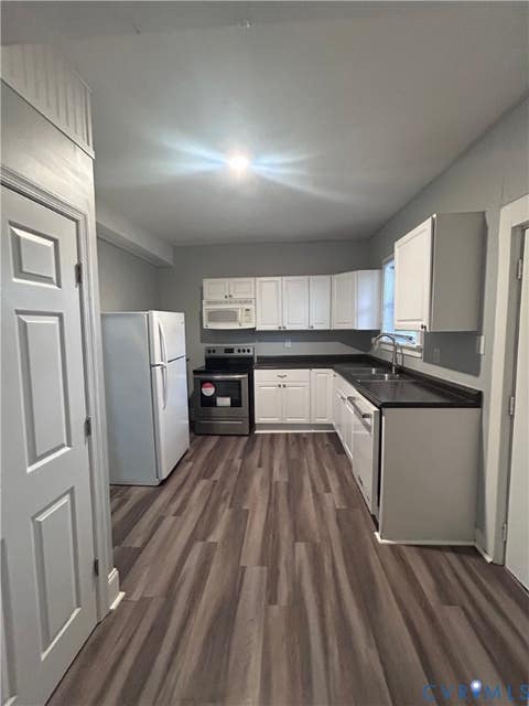 Photo of 2915 Hull Street, Richmond, VA 23224 (MLS # 2620096)