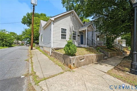 Tiny photo for 1915 Dinwiddie Avenue, Richmond, VA 23224 (MLS # 2620140)