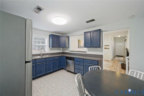 Tiny photo for 1915 Dinwiddie Avenue, Richmond, VA 23224 (MLS # 2620140)