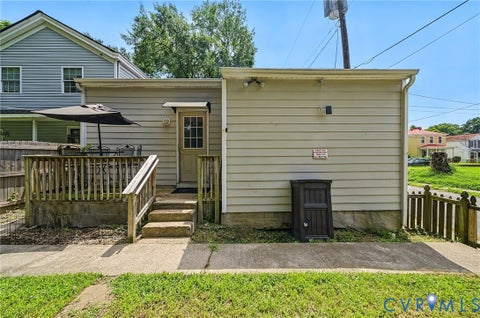 Tiny photo for 1915 Dinwiddie Avenue, Richmond, VA 23224 (MLS # 2620140)