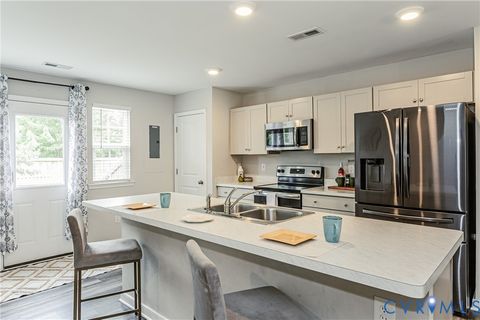Tiny photo for 1324 Stone Ridge Park Loop, Henrico, VA 23228 (MLS # 2618009)