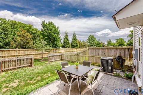 Tiny photo for 1324 Stone Ridge Park Loop, Henrico, VA 23228 (MLS # 2618009)