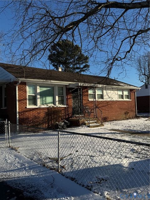 Tiny photo for 2211 Apollo Road, Fairfield, VA 23223 (MLS # 2603030)
