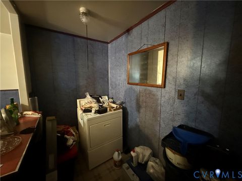 Tiny photo for 2211 Apollo Road, Fairfield, VA 23223 (MLS # 2603030)