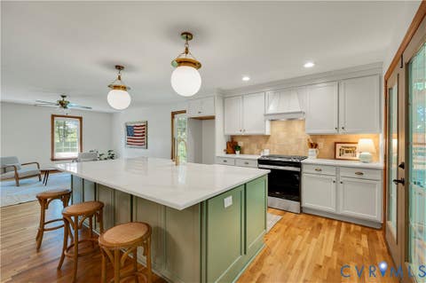 Tiny photo for 542 Ampthill Road, Cartersville, VA 23027 (MLS # 2622148)