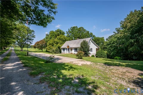 Tiny photo for 542 Ampthill Road, Cartersville, VA 23027 (MLS # 2622148)