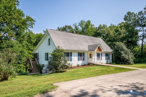 Photo of 542 Ampthill Road, Cartersville, VA 23027 (MLS # 2622148)