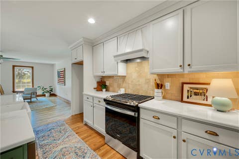 Tiny photo for 542 Ampthill Road, Cartersville, VA 23027 (MLS # 2622148)