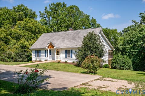 Tiny photo for 542 Ampthill Road, Cartersville, VA 23027 (MLS # 2622148)