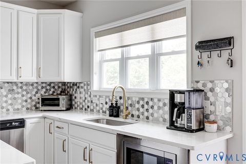 Tiny photo for 1814 Carter Street, Richmond, VA 23220 (MLS # 2614280)