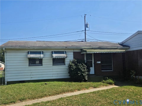 Photo of 1210 W Leigh Street, Richmond, VA 23220 (MLS # 2623867)