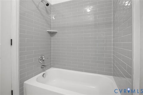 Tiny photo for 6421 Lakeshore Drive, Quinton, VA 23141 (MLS # 2625765)