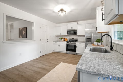 Tiny photo for 6421 Lakeshore Drive, Quinton, VA 23141 (MLS # 2625765)