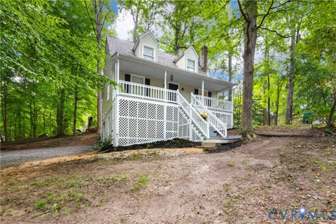 Photo of 6421 Lakeshore Drive, Quinton, VA 23141 (MLS # 2625765)
