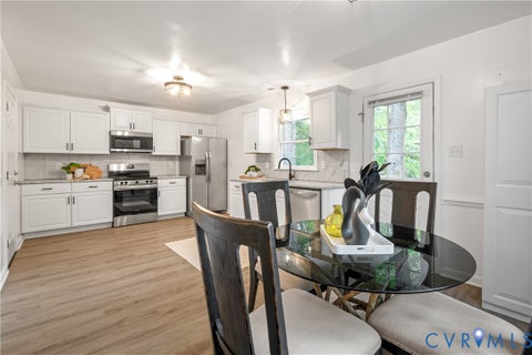 Tiny photo for 6421 Lakeshore Drive, Quinton, VA 23141 (MLS # 2625765)