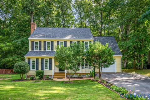 Photo of 4820 Cedar Cliff Road, Chester, VA 23831 (MLS # 2621919)