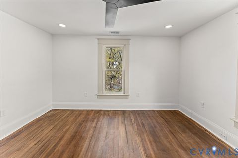 Tiny photo for 205 Warren Avenue, Lynchburg, VA 24501 (MLS # 2608229)