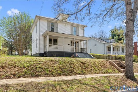 Tiny photo for 205 Warren Avenue, Lynchburg, VA 24501 (MLS # 2608229)