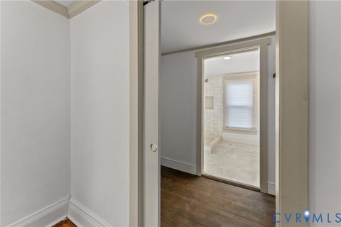 Tiny photo for 205 Warren Avenue, Lynchburg, VA 24501 (MLS # 2608229)