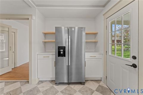 Tiny photo for 205 Warren Avenue, Lynchburg, VA 24501 (MLS # 2608229)