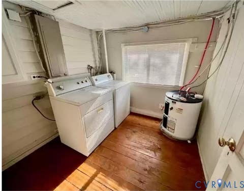 Tiny photo for 406 Custis Street, Crewe, VA 23930 (MLS # 2622493)