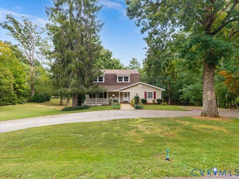 Tiny photo for 8901 Green Street, Amelia Courthouse, VA 23002 (MLS # 2626585)