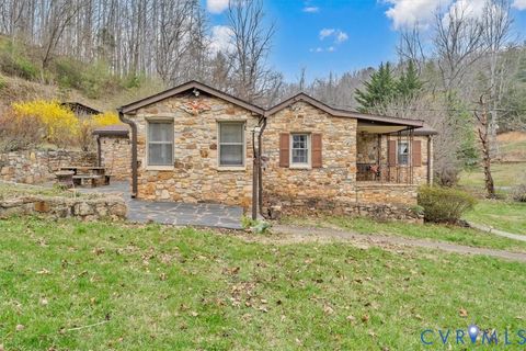 Tiny photo for 1271 Tall Peaks Lane, Big Island, VA 24526 (MLS # 2614335)