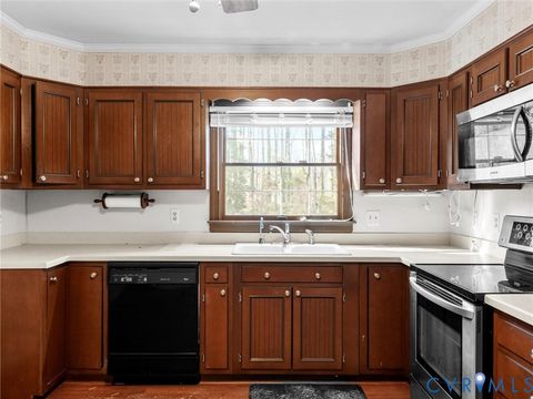 Tiny photo for 3332 Lancelot Road, Petersburg, VA 23805 (MLS # 2603655)