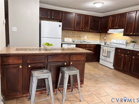 Tiny photo for 2508 Robert Moore Circle, Richmond, VA 23222 (MLS # 2619624)